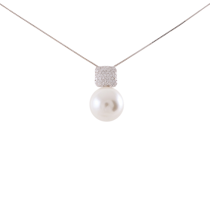 18K White Gold and Diamonds Cushion Dome Pendant with Detachable Pearl